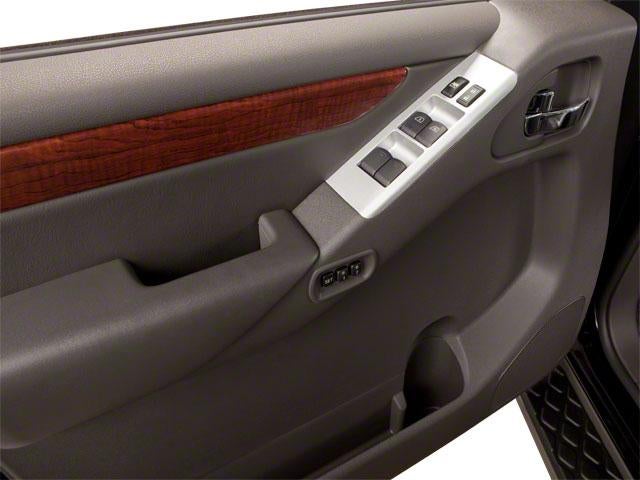2011 Nissan Pathfinder 4WD 4dr V6 Silver