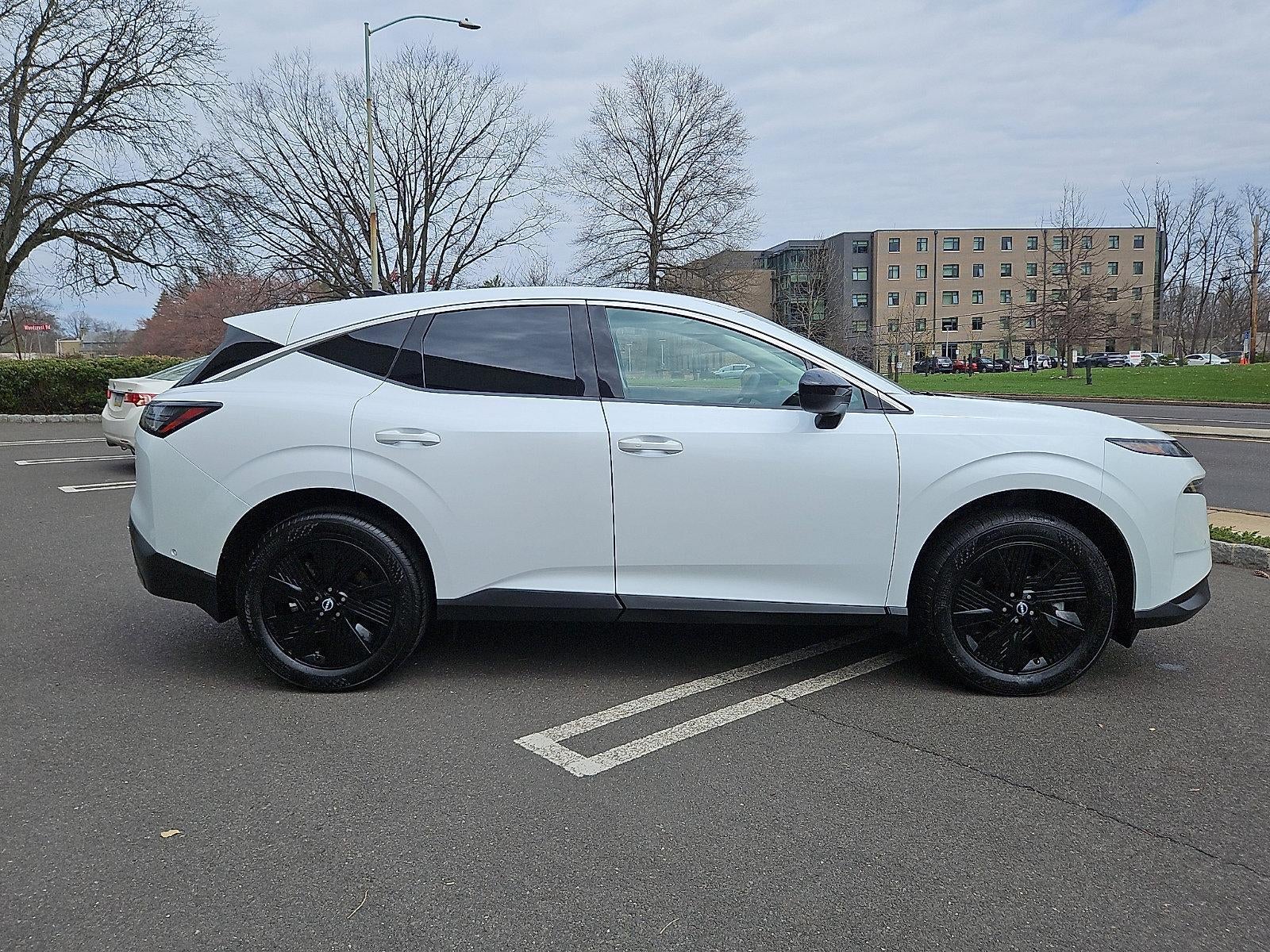 2025 Nissan Murano SV