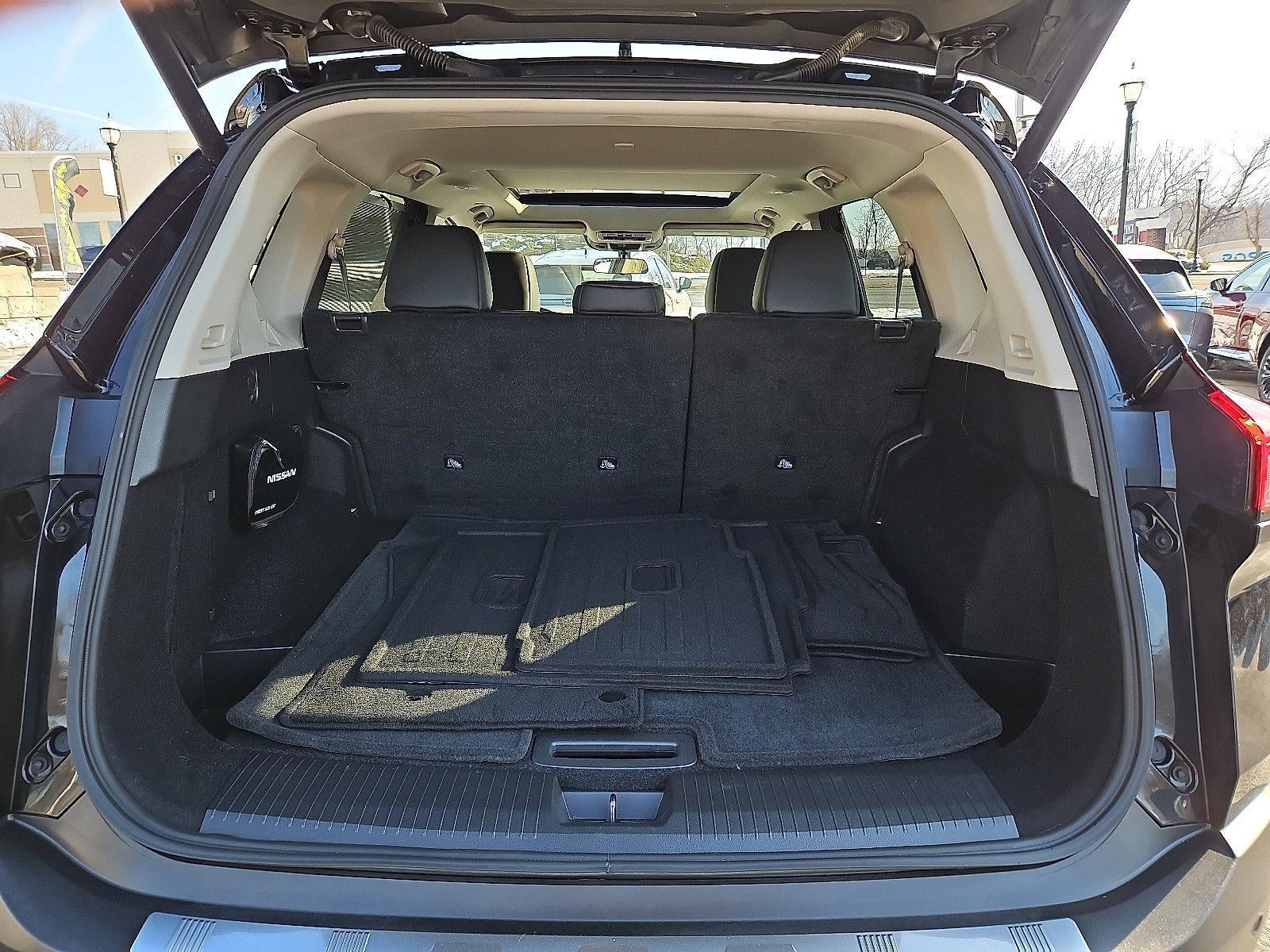 2022 Nissan Rogue SV