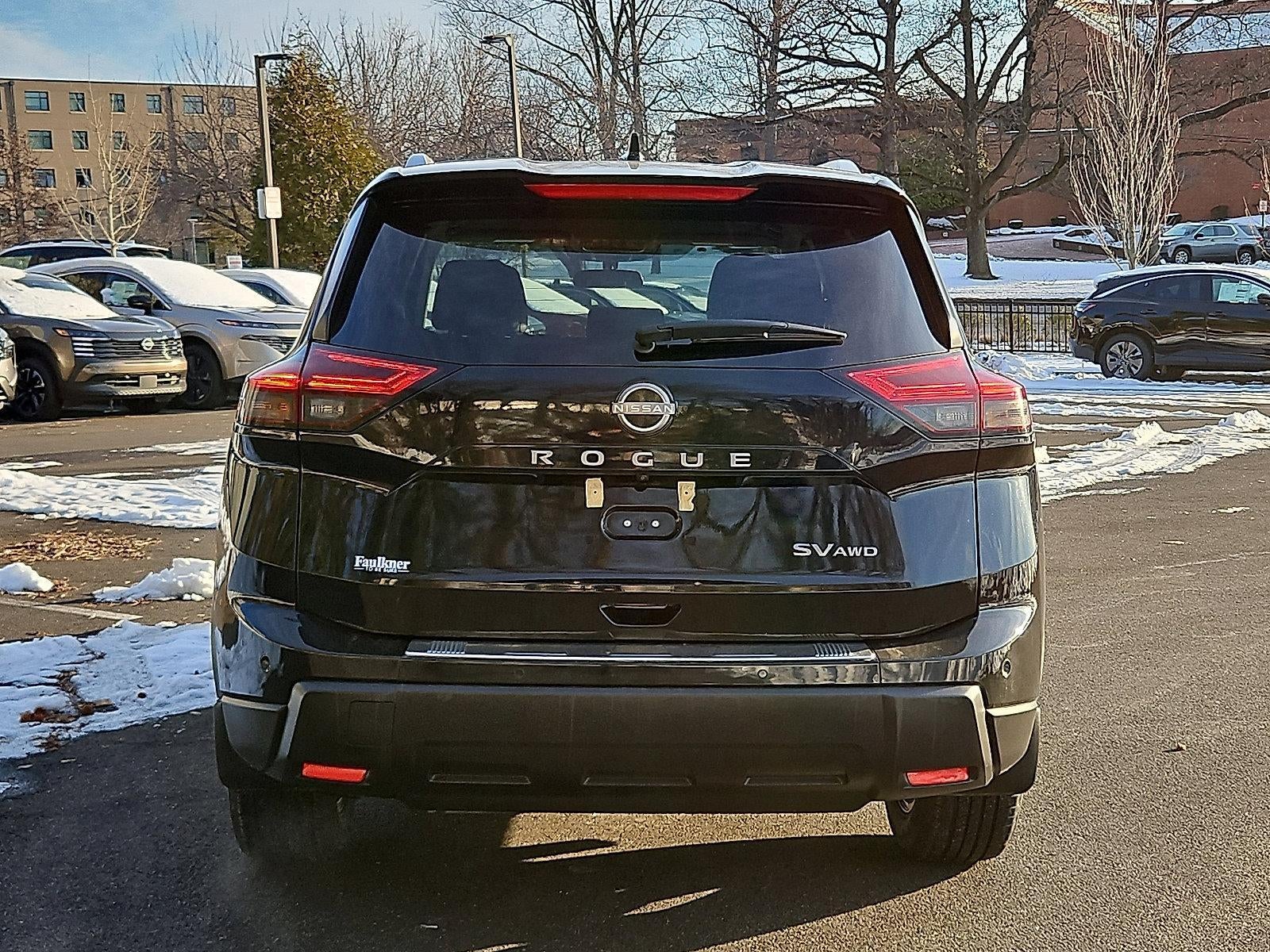 2024 Nissan Rogue SV