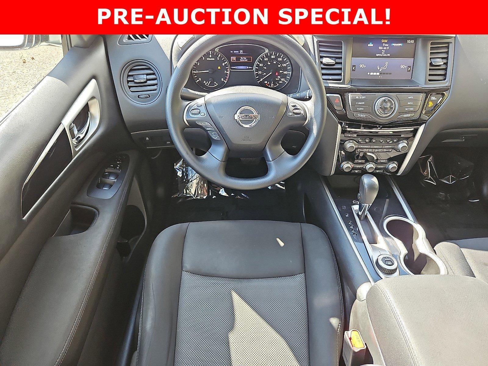 2017 Nissan Pathfinder 4x4 S