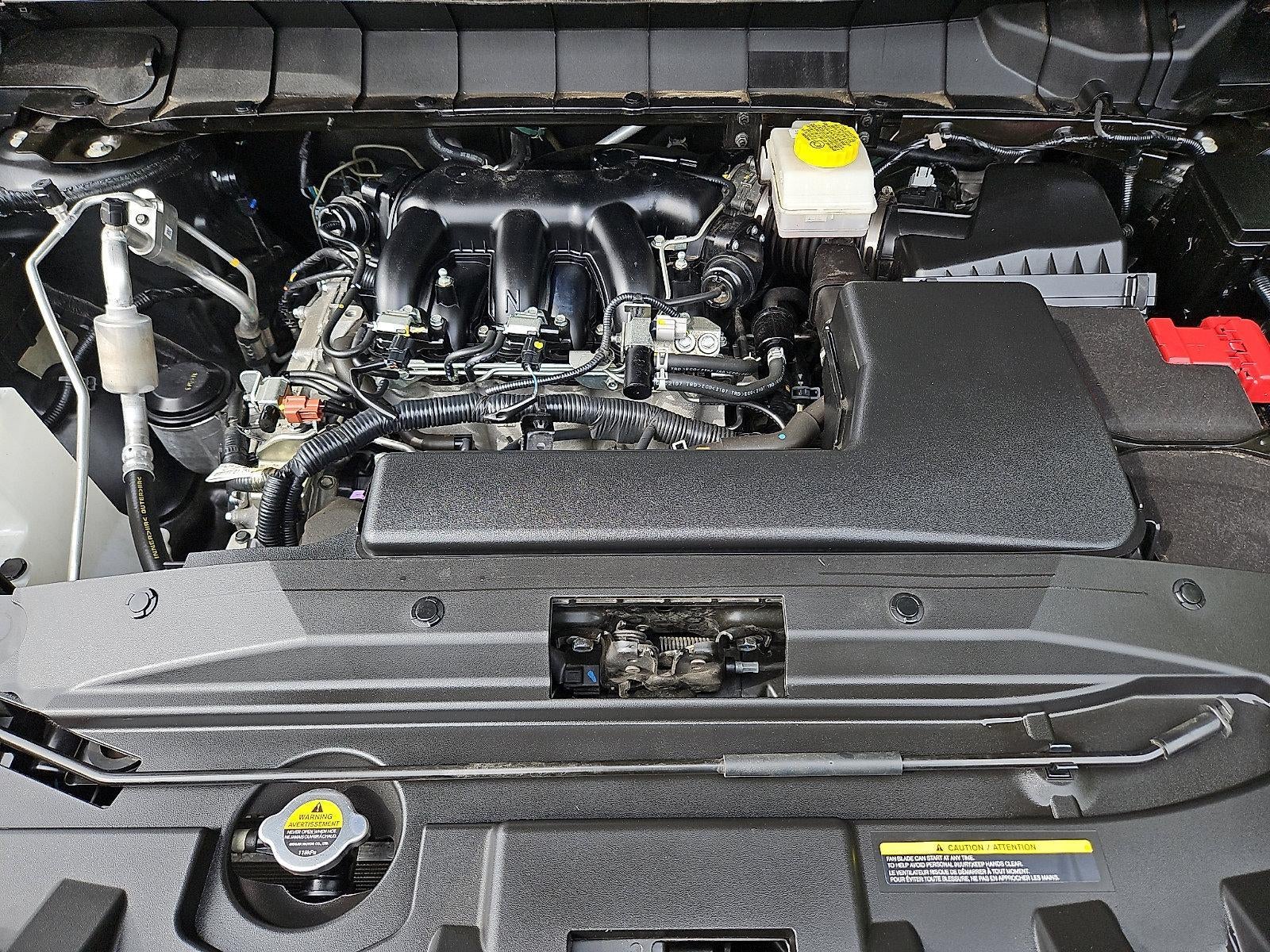 2023 Nissan Pathfinder SV