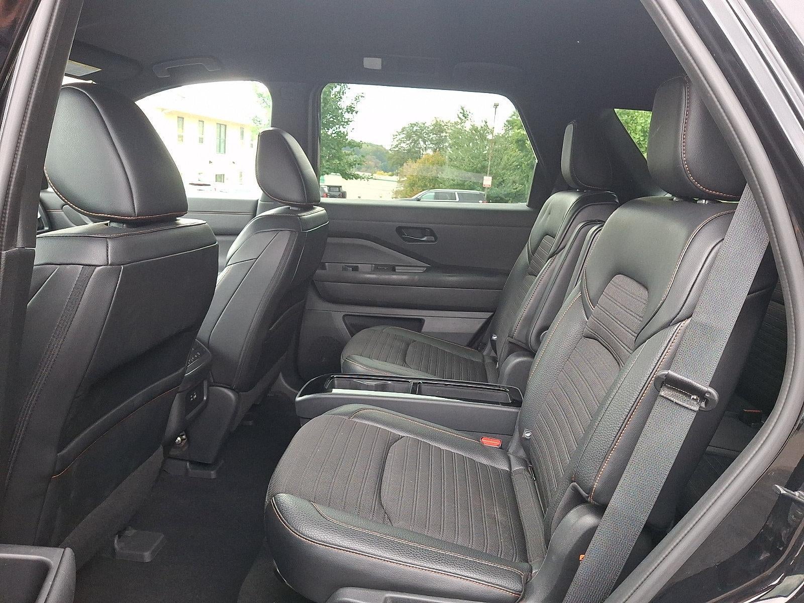 2024 Nissan Pathfinder Rock Creek®
