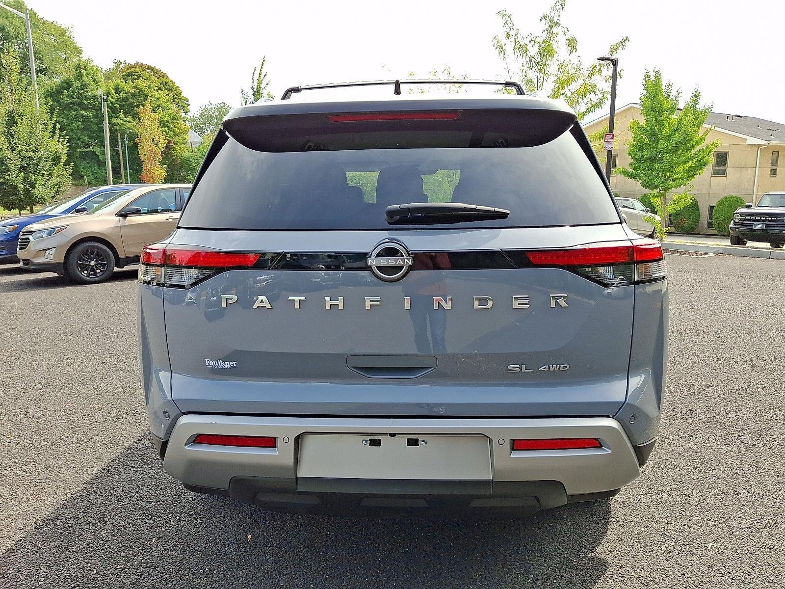 2024 Nissan Pathfinder SL