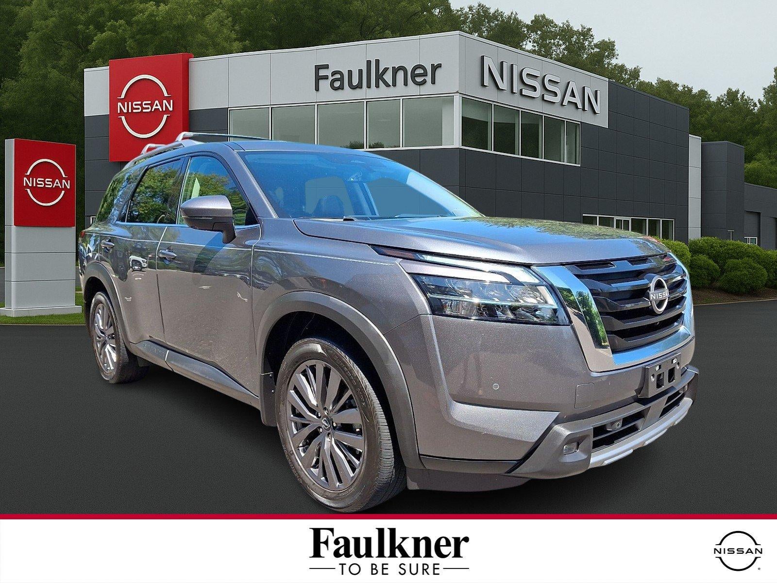 2024 Nissan Pathfinder SL
