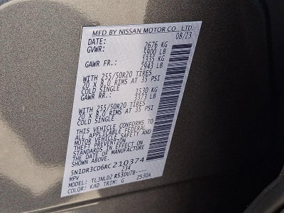 2024 Nissan Pathfinder SL