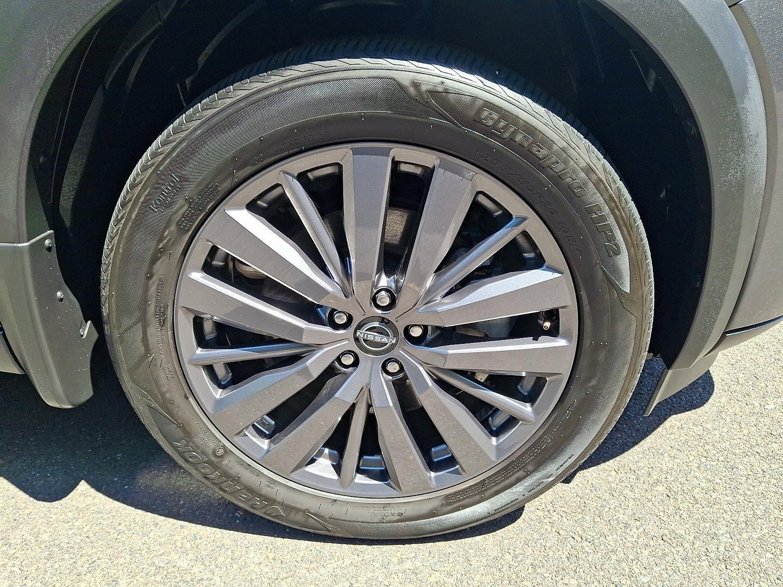 2024 Nissan Pathfinder SL