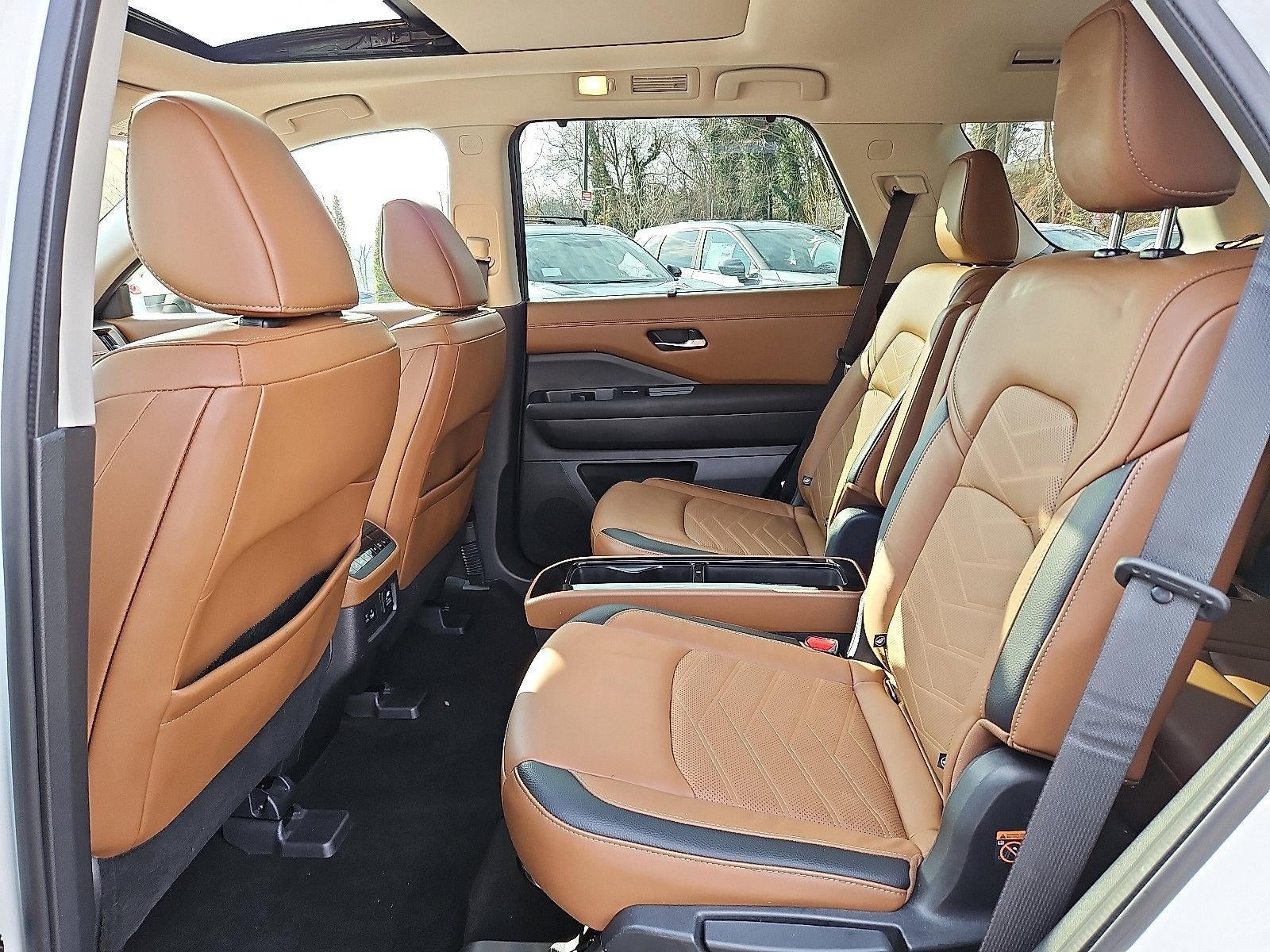 2022 Nissan Pathfinder Platinum