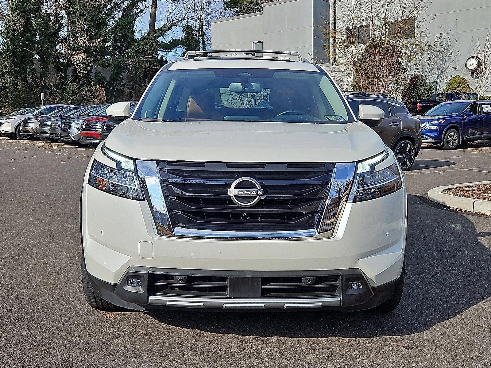 2022 Nissan Pathfinder Platinum