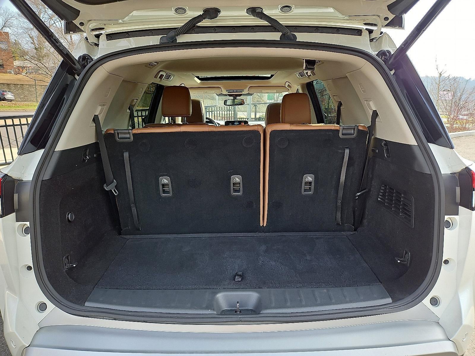 2022 Nissan Pathfinder Platinum