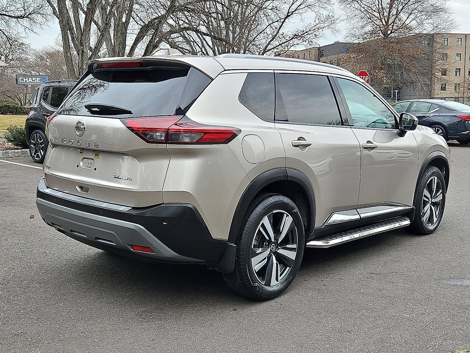 2021 Nissan Rogue SL