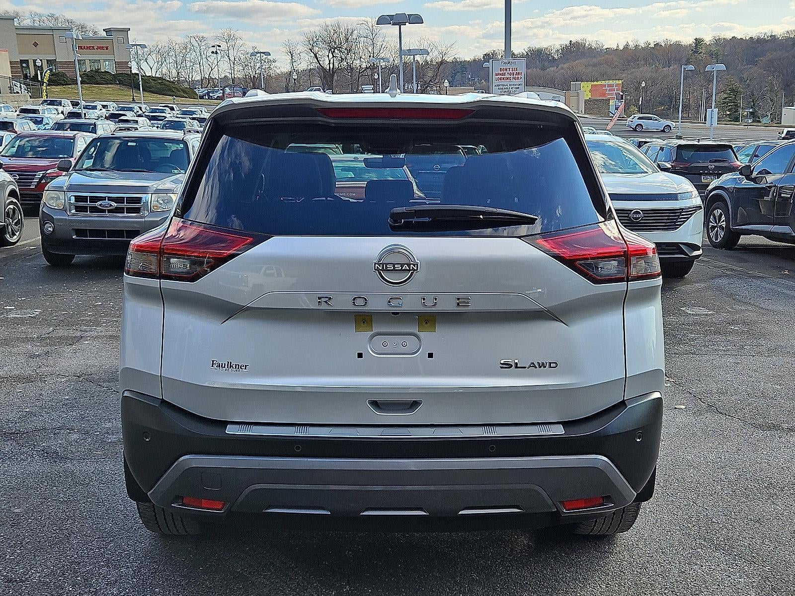 2023 Nissan Rogue SL