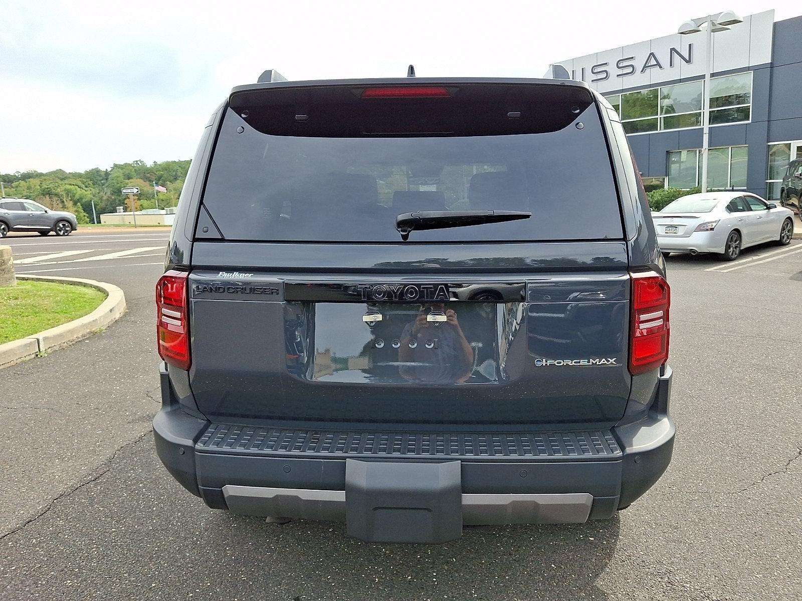 2024 Toyota Land Cruiser 4WD (Natl)