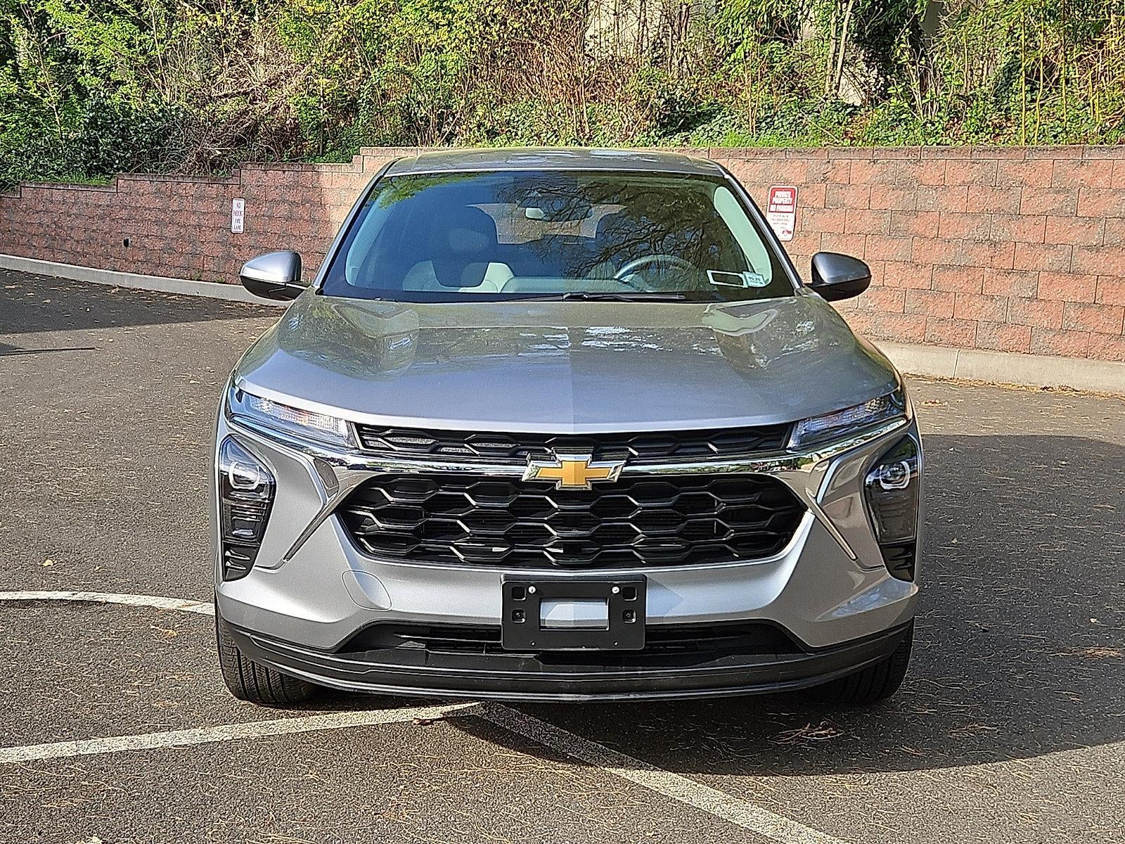 2024 Chevrolet Trax FWD 4dr LS