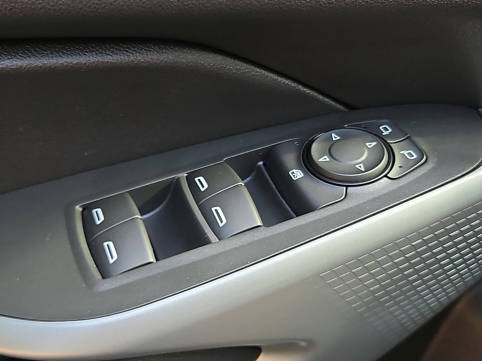 2024 Chevrolet Trax FWD 4dr LS