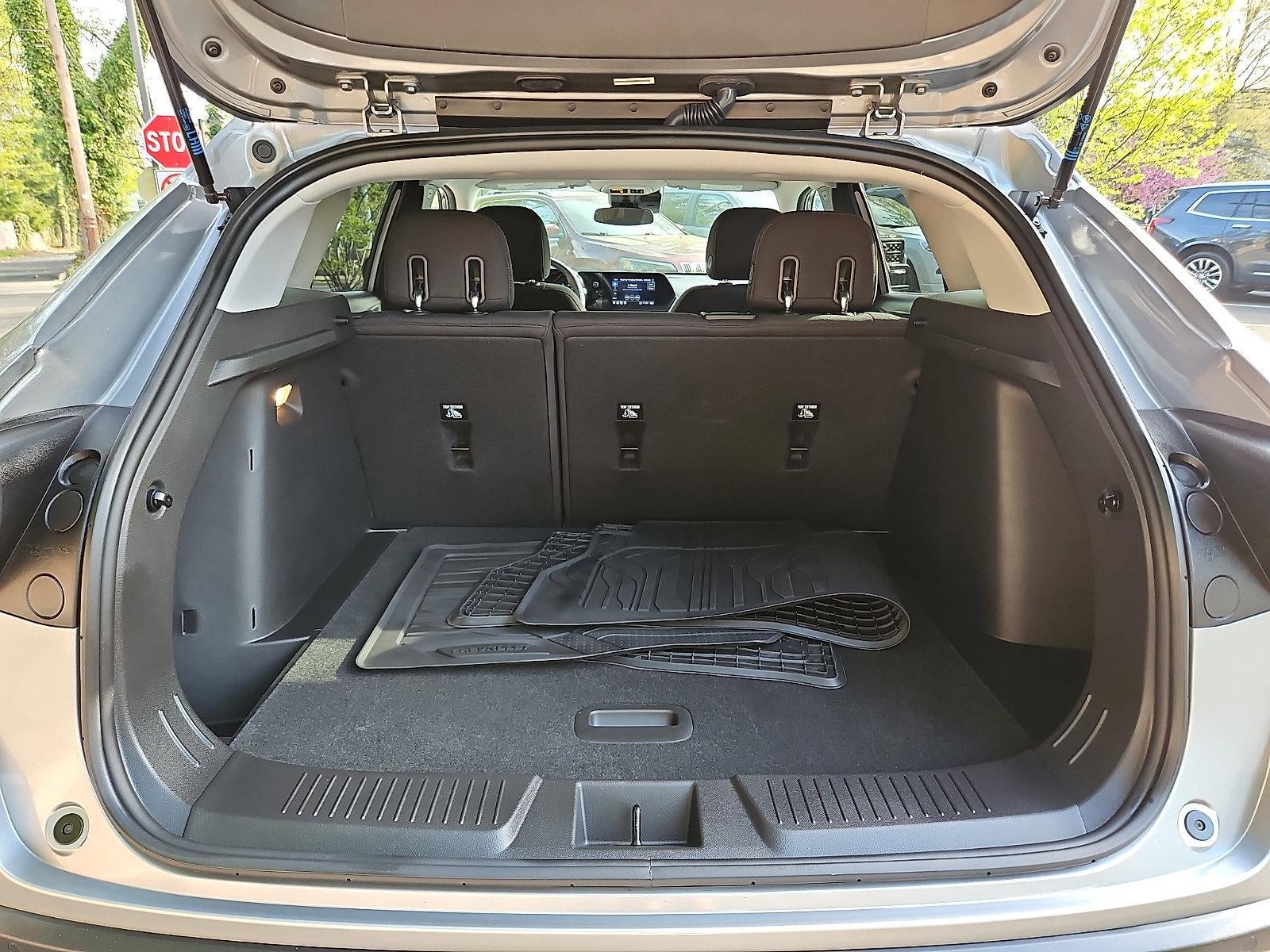 2024 Chevrolet Trax FWD 4dr LS