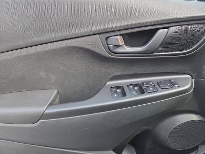 2023 Hyundai KONA SE Auto AWD