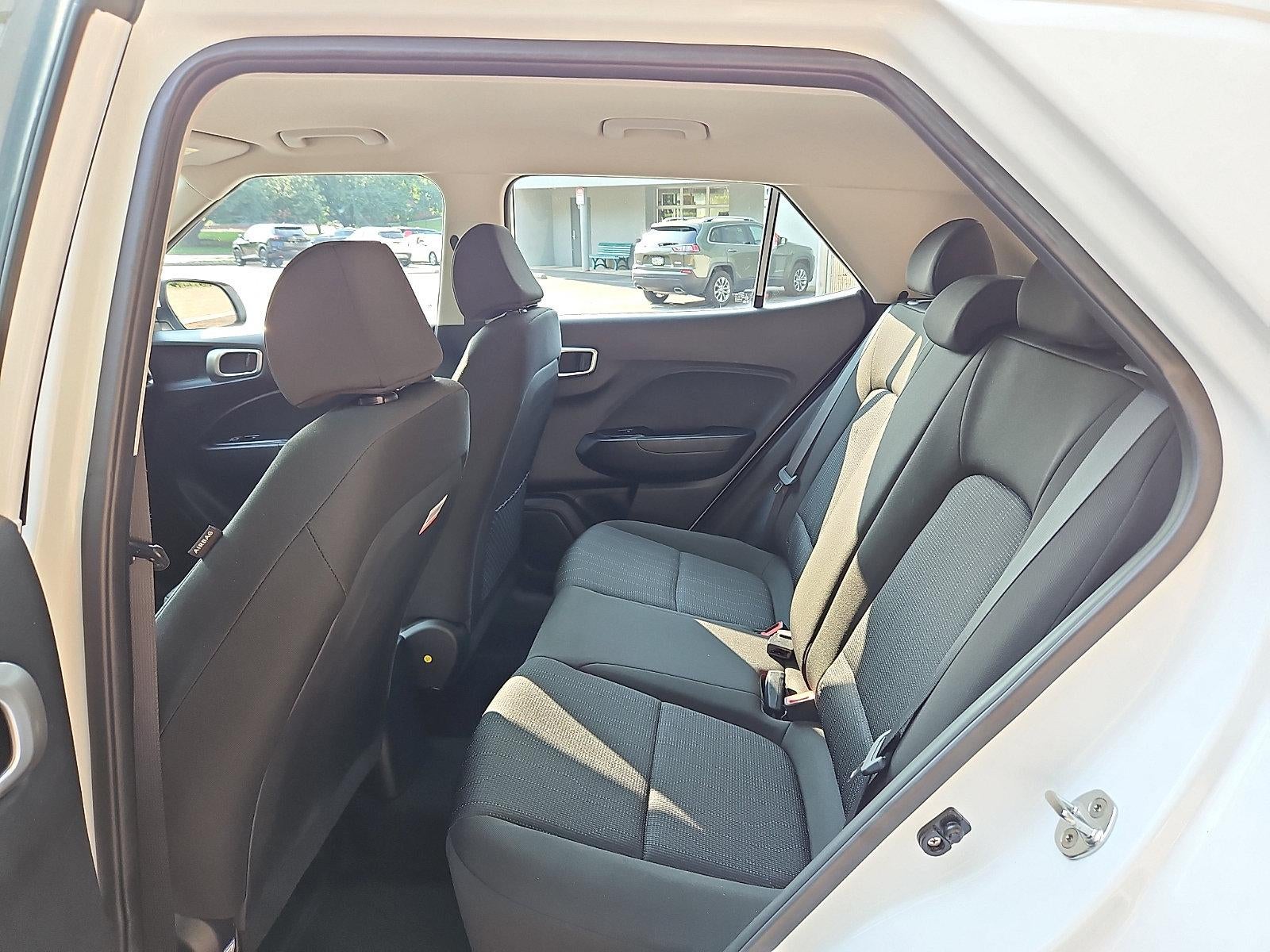 2022 Hyundai VENUE SE IVT