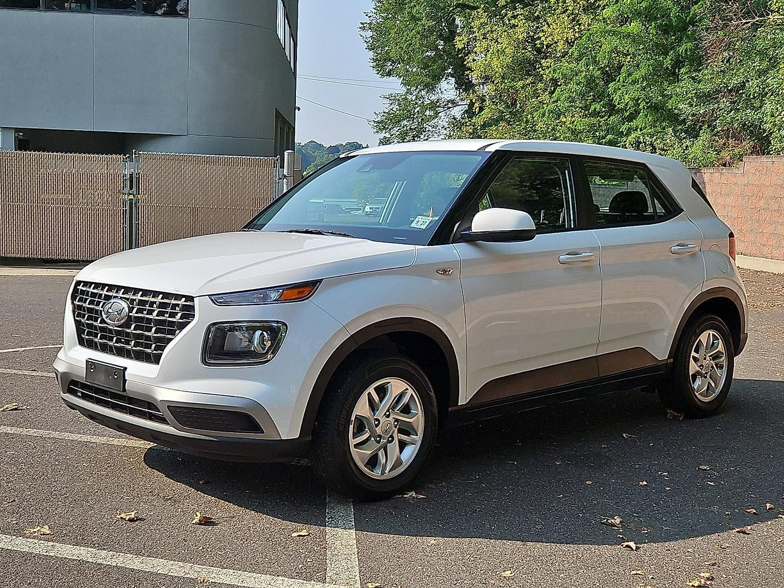2022 Hyundai VENUE SE IVT