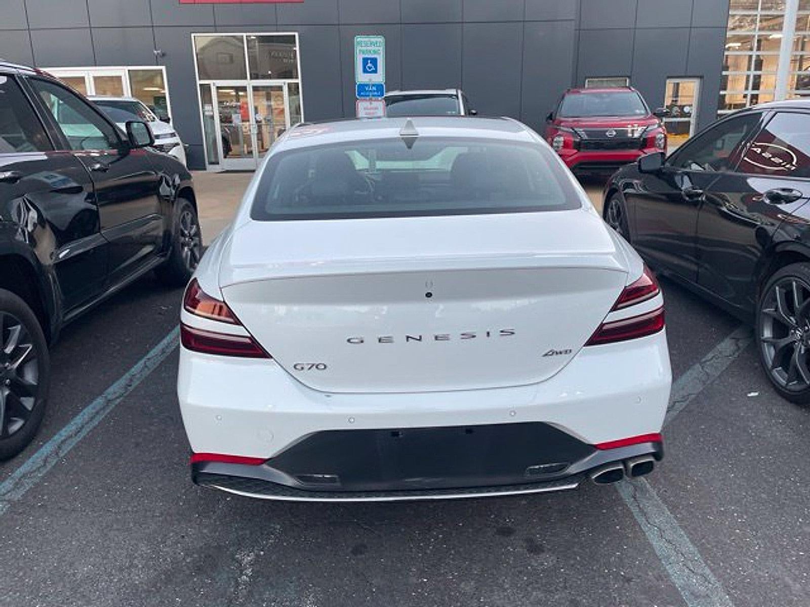 2023 Genesis G70 2.0T AWD