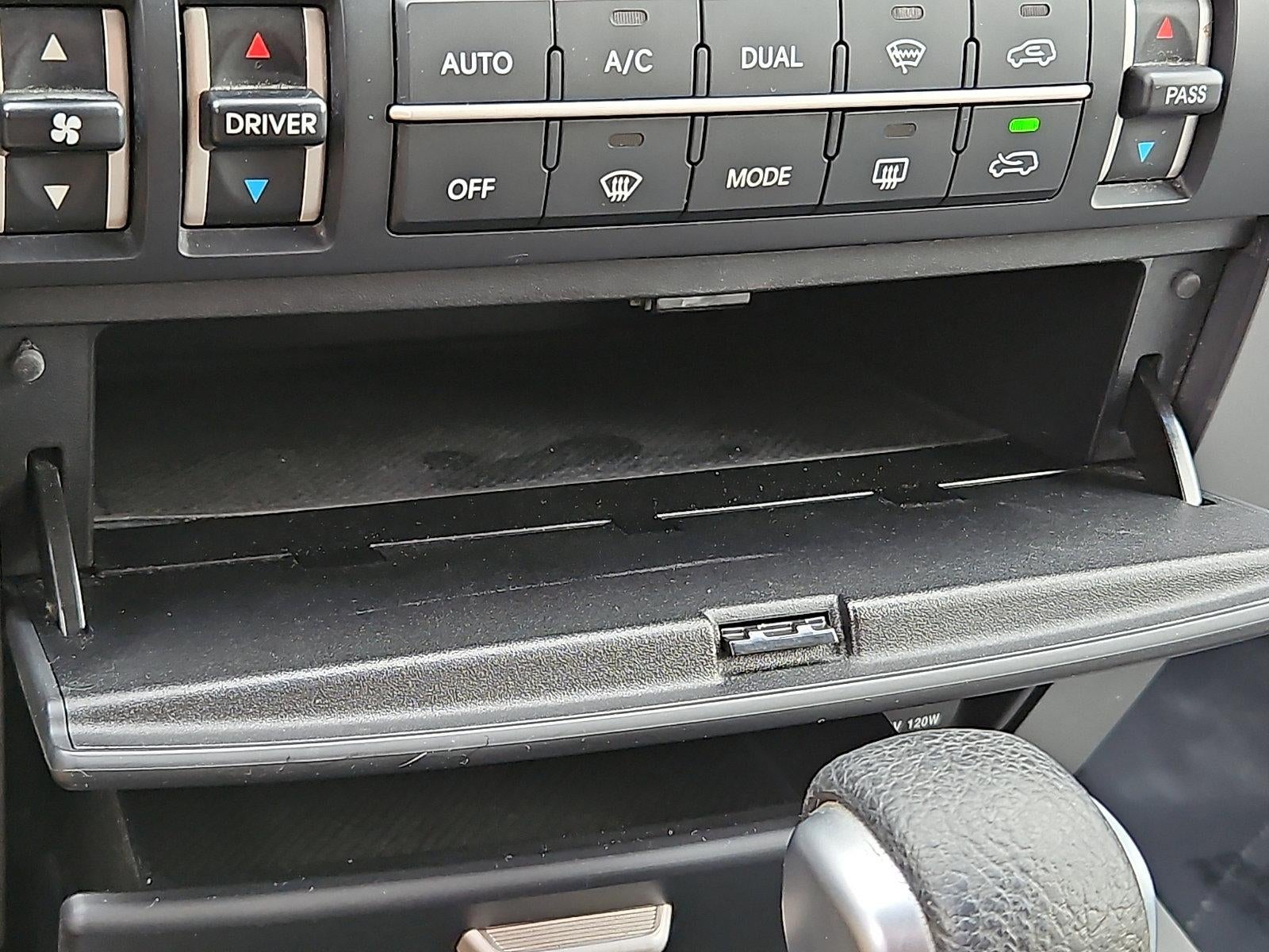 2009 Kia Borrego 4WD 4dr V6 EX