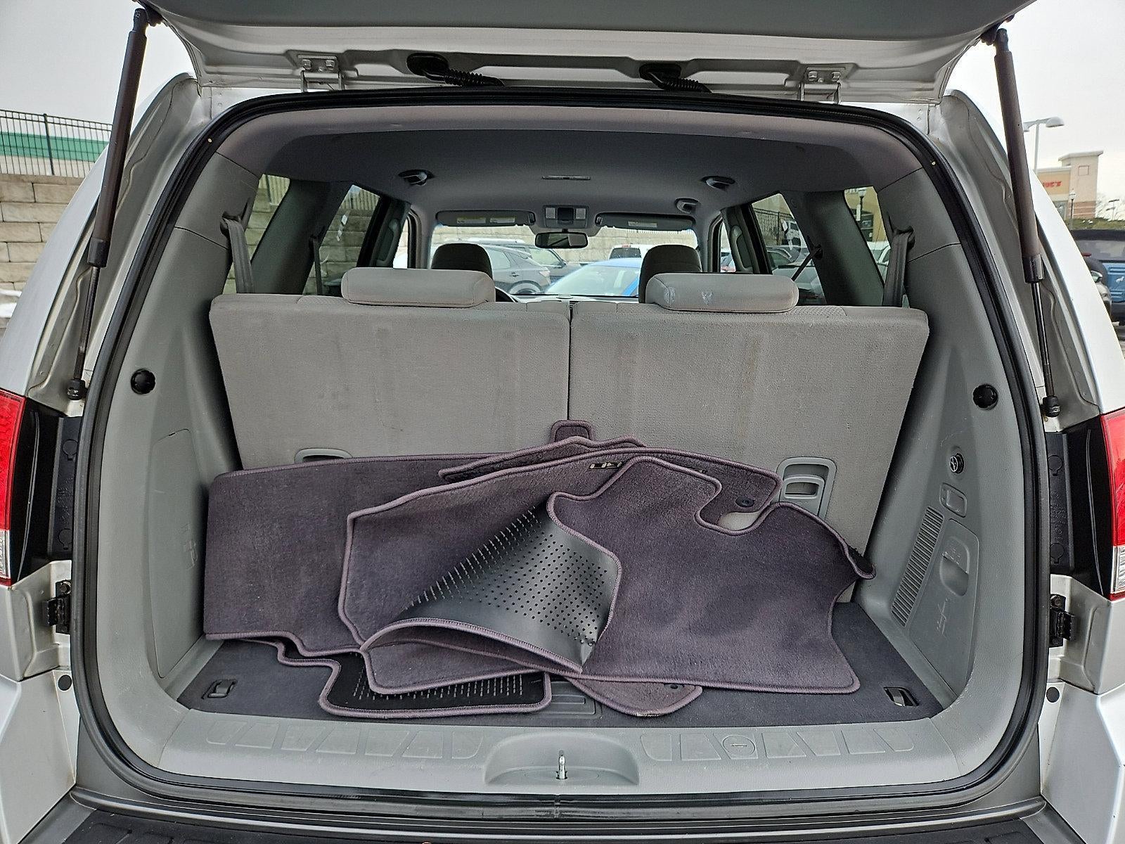 2009 Kia Borrego 4WD 4dr V6 EX