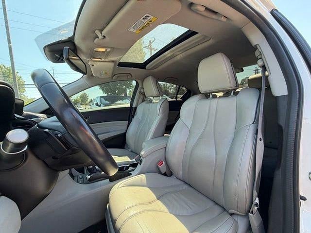 2019 Acura ILX Sedan w/Premium Pkg