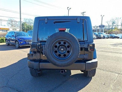 2014 Jeep Wrangler Unlimited 4WD 4dr Sahara