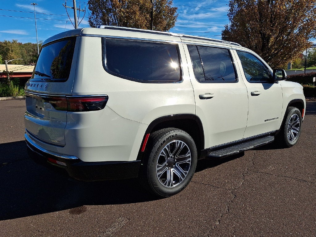 2022 Jeep Wagoneer Series III 4x4