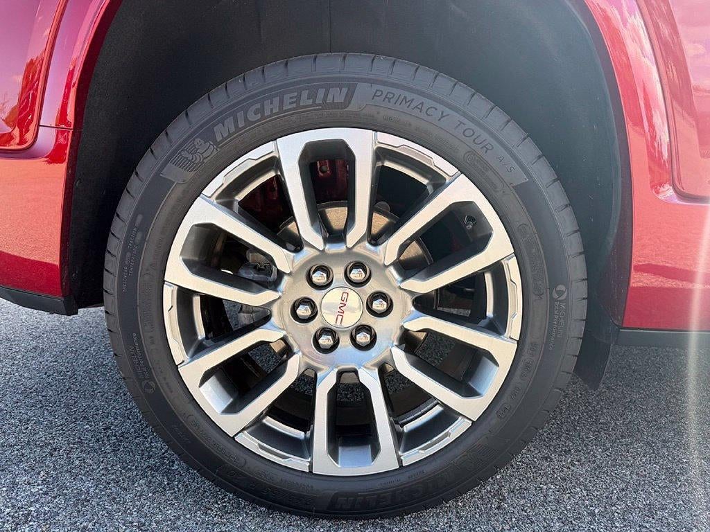 2023 GMC Acadia FWD Denali