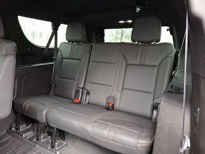 2021 Chevrolet Suburban 4WD RST