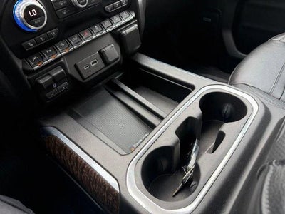 2019 GMC Sierra 1500 Crew Cab Short Box 4-Wheel Drive Denali