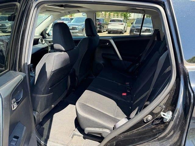 2015 Toyota RAV4 AWD 4dr XLE (Natl)