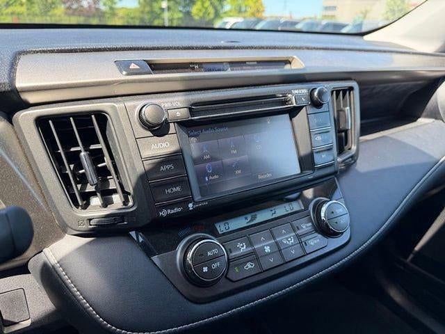 2015 Toyota RAV4 AWD 4dr XLE (Natl)