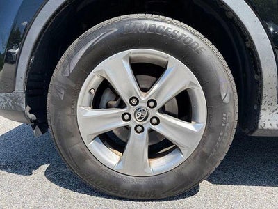 2015 Toyota RAV4 AWD 4dr XLE (Natl)
