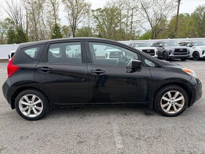 2015 Nissan Versa Note 5dr HB CVT 1.6 SL