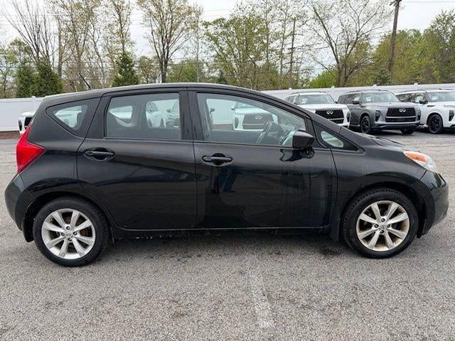 2015 Nissan Versa Note 5dr HB CVT 1.6 SL
