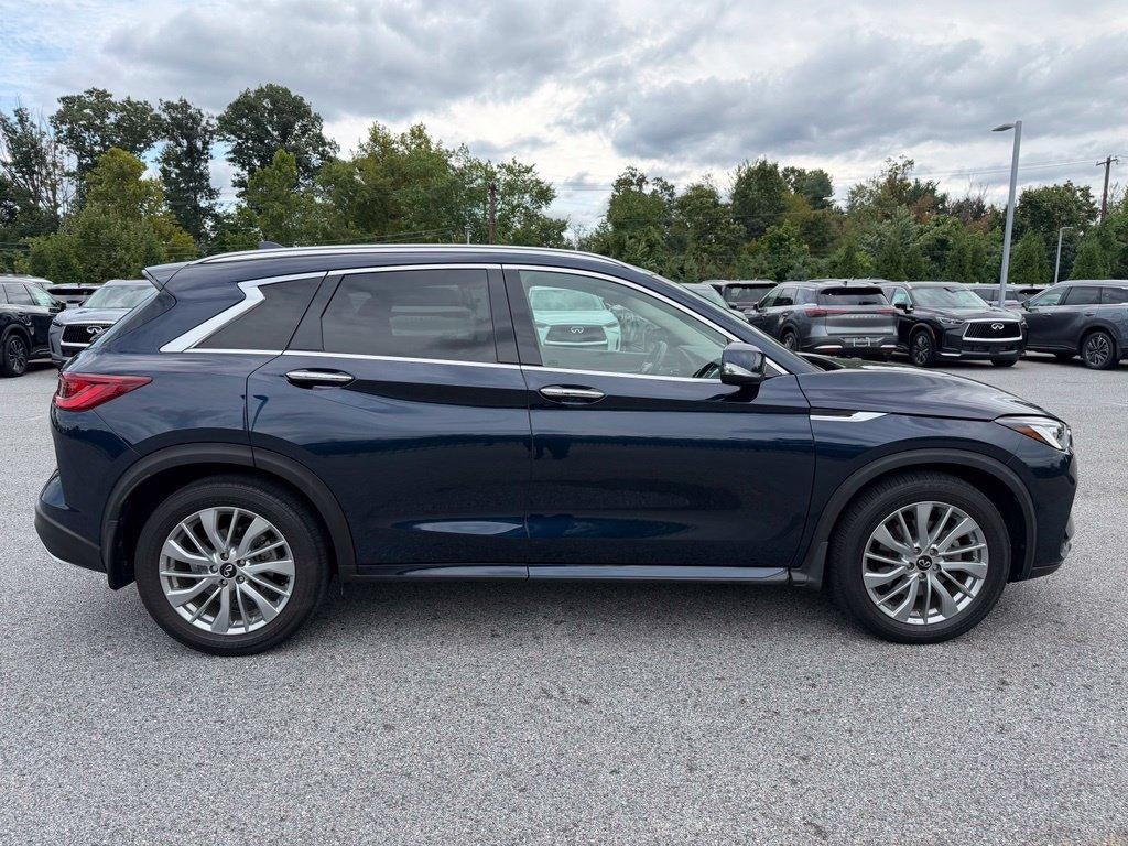 2023 INFINITI QX50 LUXE AWD