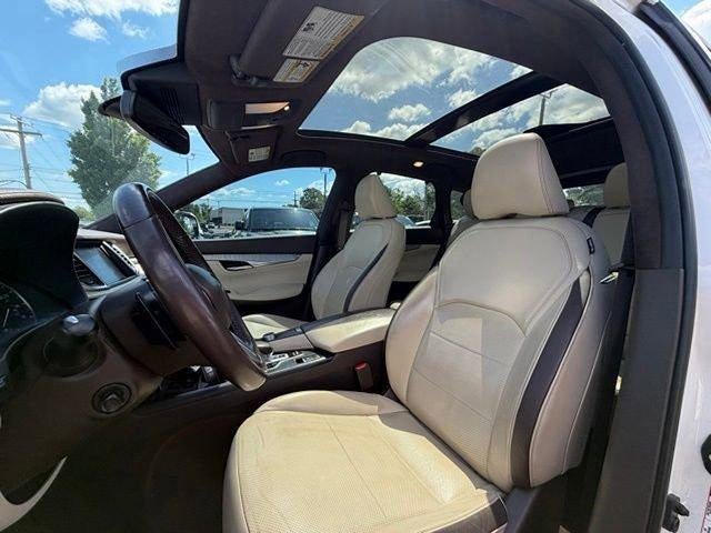 2019 INFINITI QX50 ESSENTIAL AWD