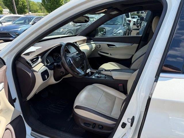 2019 INFINITI QX50 ESSENTIAL AWD