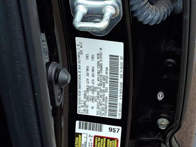 2023 Toyota Tacoma 4WD 4WD TRD Off Road Double Cab 6' Bed V6 AT (Natl)
