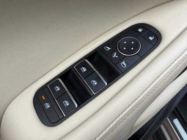 2022 INFINITI QX60 LUXE AWD