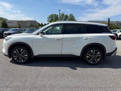 2023 INFINITI QX60 LUXE AWD