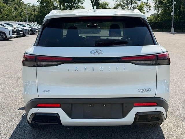 2023 INFINITI QX60 LUXE AWD