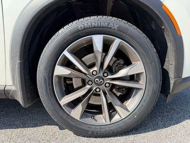 2023 INFINITI QX60 LUXE AWD