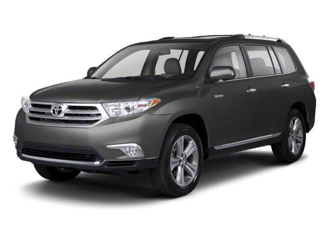 2013 Toyota Highlander 4WD 4dr V6 Plus (Natl)
