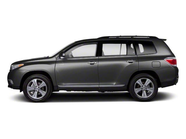 2013 Toyota Highlander 4WD 4dr V6 Plus (Natl)