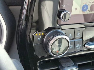 2025 Toyota Highlander XLE AWD (Natl)