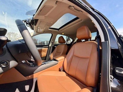 2023 INFINITI Q50 LUXE AWD