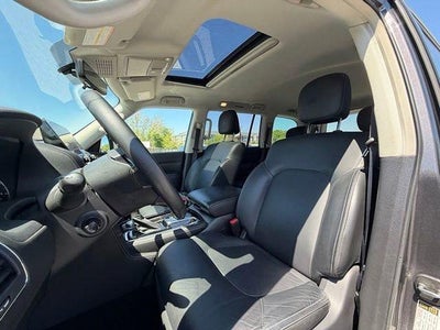 2023 INFINITI QX80 LUXE AWD